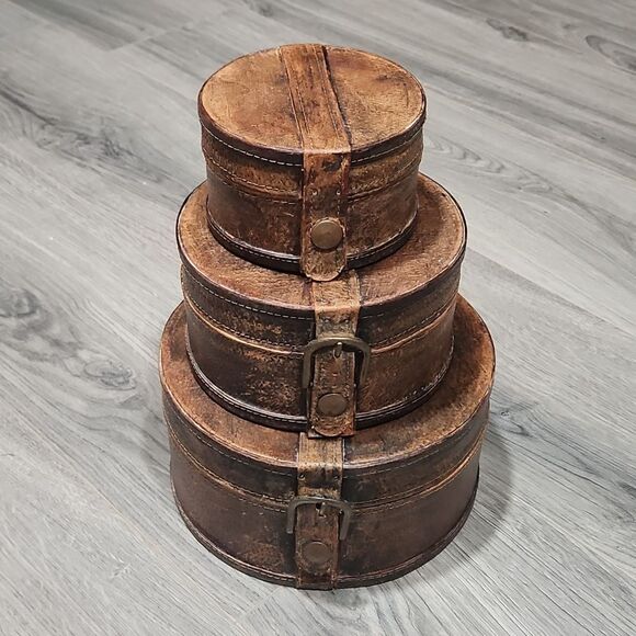 Set of 3 Leather Storage Stacking Round Boxes - Picture 1 of 8